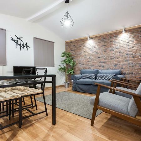 Flh Bairro Alto Stylish Apartment Лиссабон Экстерьер фото
